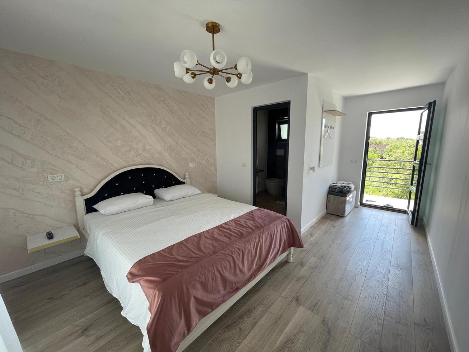 Cataleya House Hotel Oesti-Paminteni Luaran gambar